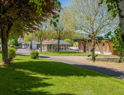 Camping Les Bruyères