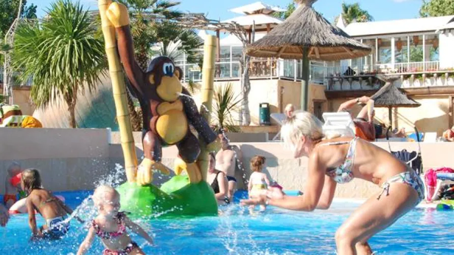 YELLOH! VILLAGE - LE CLUB FARRET