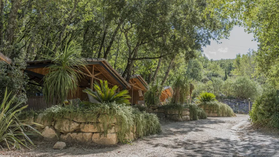 Slow Village | La Roque sur Cèze