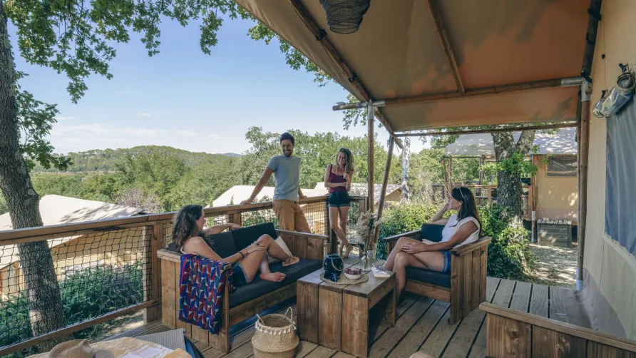 Slow Village | La Roque sur Cèze
