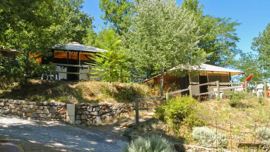 Les Cabanes de Cornillon
