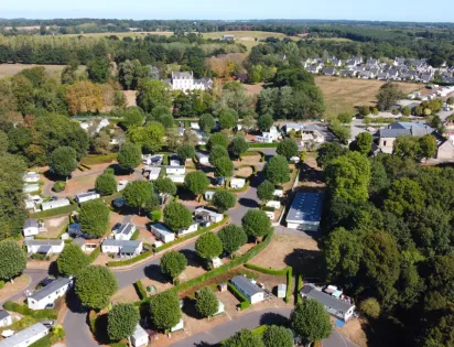 Flower Camping International de la Hallerais