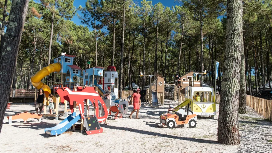 Camping Club Les Tourterelles - MS Vacances