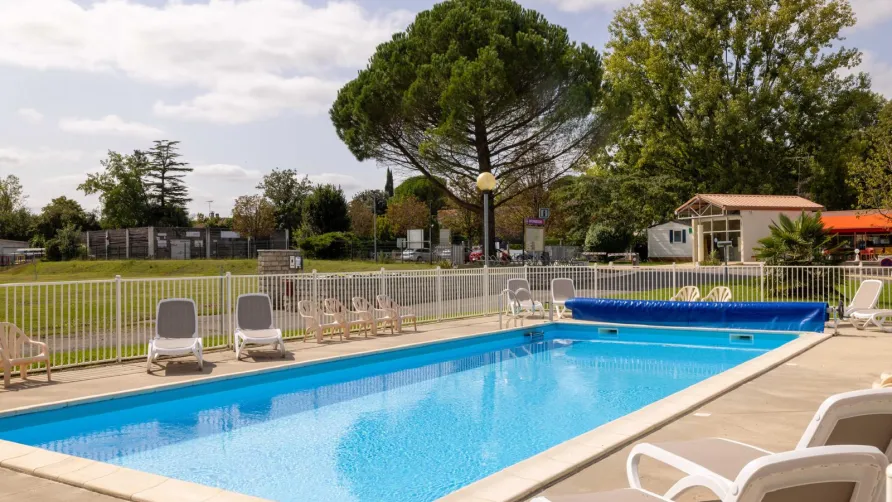 Camping Saintes Grandes Rives
