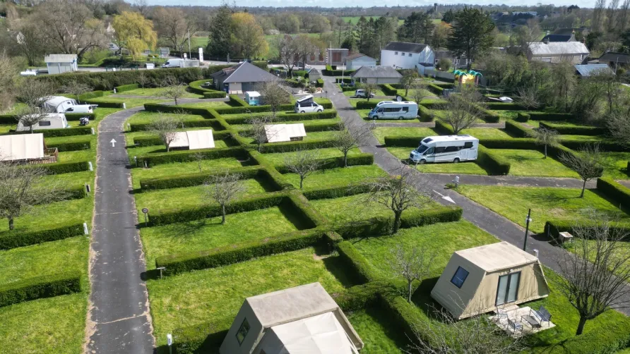 Camping Onlycamp Sous Les Pommiers