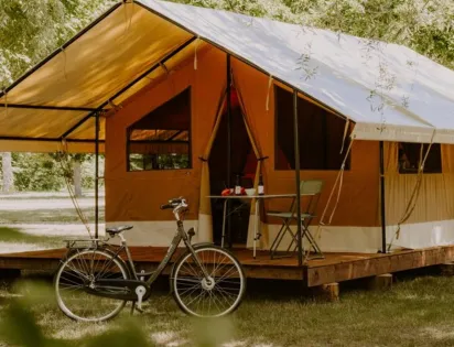 Camping Onlycamp Les Berges de l'Yonne