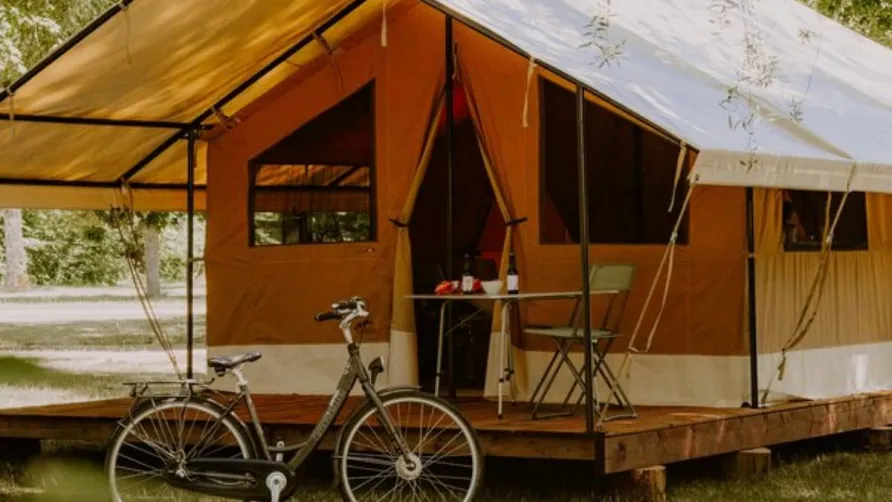 Camping Onlycamp Les Berges de l'Yonne