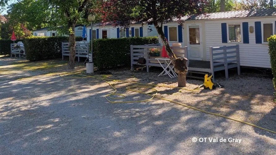 Camping Onlycamp Pesmes La Colombière