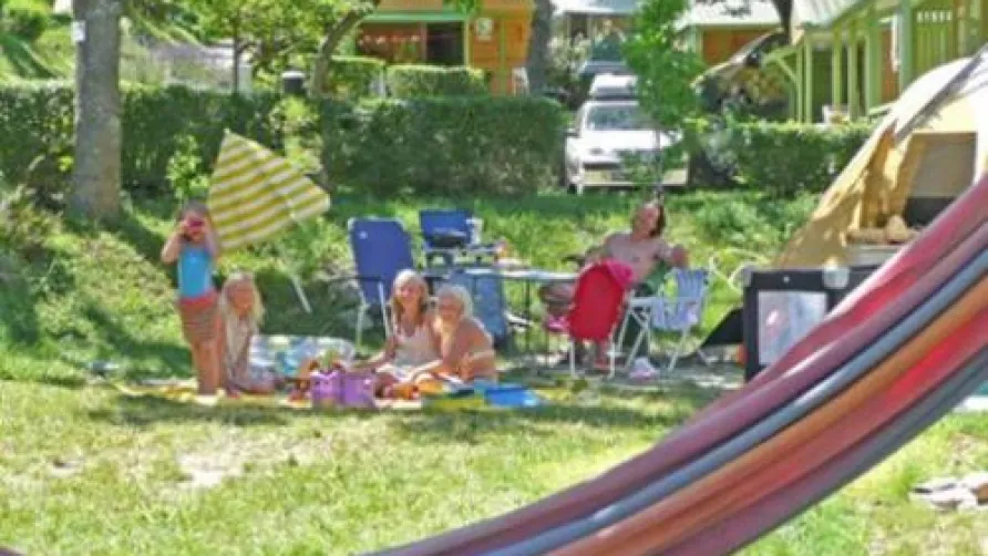 CAMPING ISERAND CALME et NATURE***