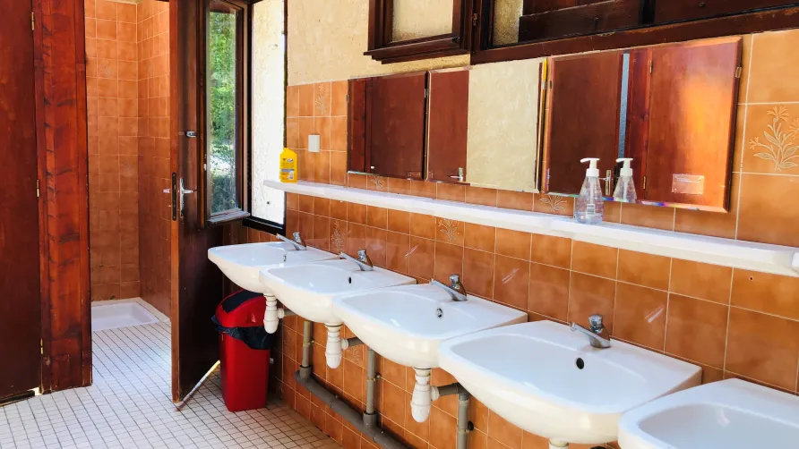Camping Manu