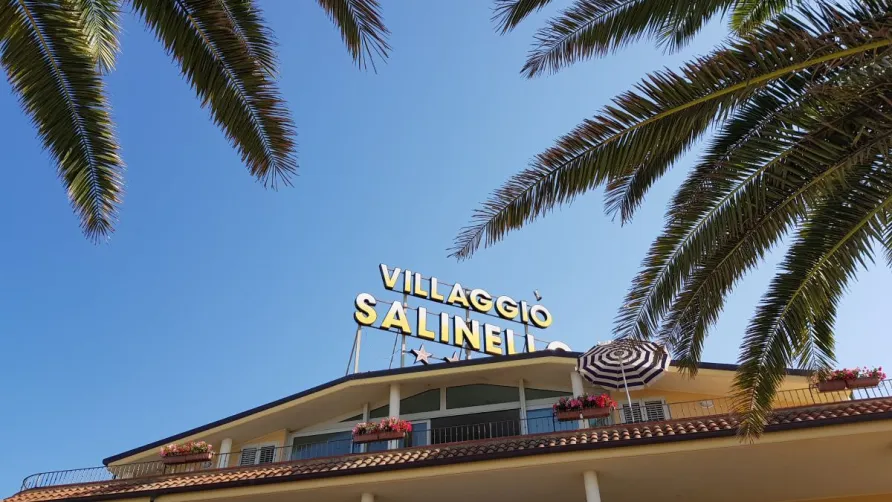 Salinello Village