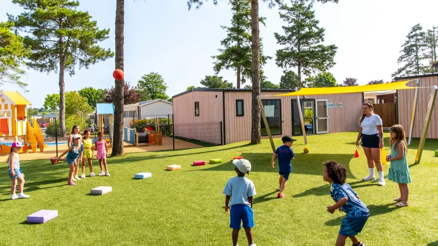 Camping Club Les Brunelles - MS Vacances