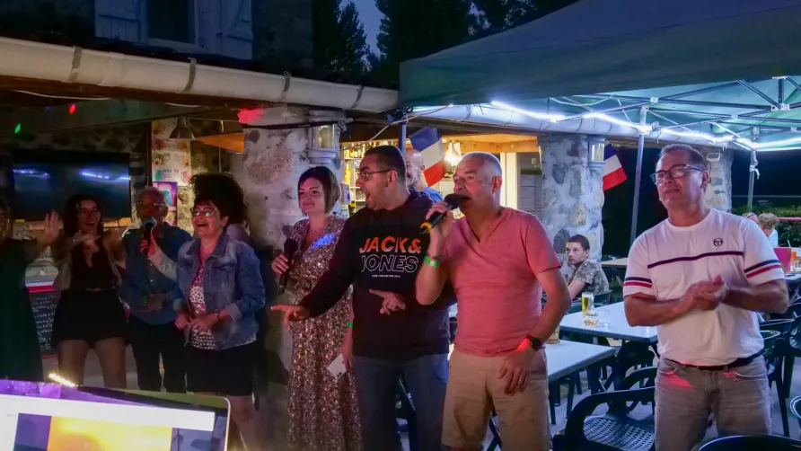 Camping Les Rives d'Auzon