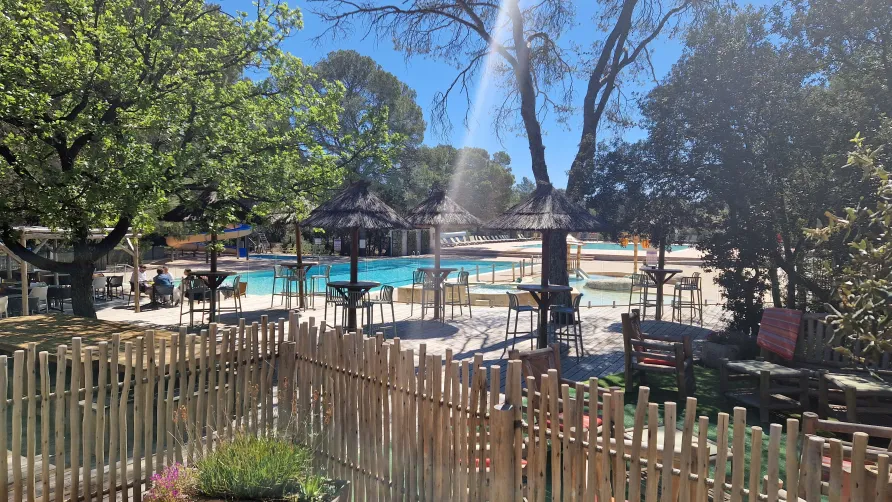 CAMPING LA PIERRE VERTE
