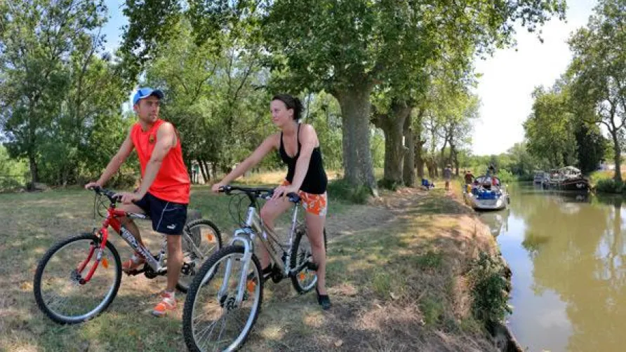 Camping Homair - Parc des 7 Fonts