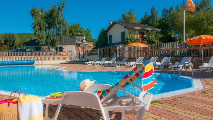 Camping Homair - Rieumontagné