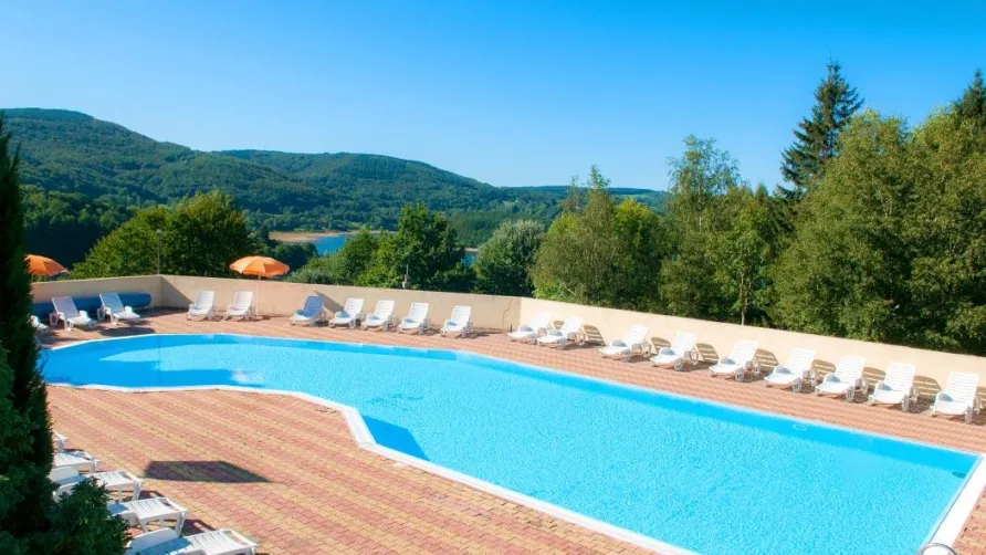 Camping Homair - Rieumontagné