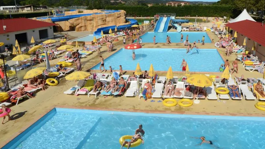 Camping Marvilla Parks - Le Château de Galaure
