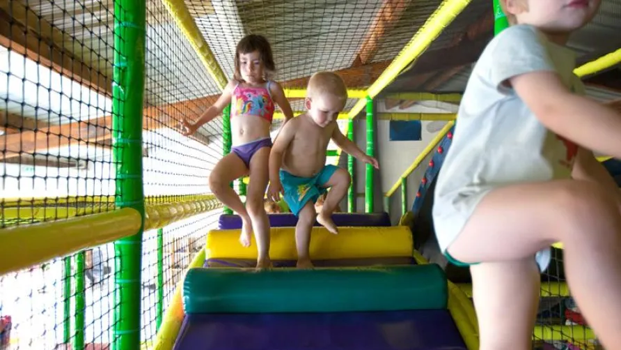 Camping Marvilla Parks - Le Château de Galaure