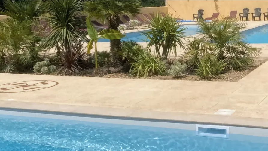Camping Les Manades