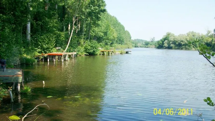 Camping LE PONT ROUGE ET LES VIGNES