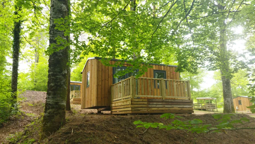 Camping Les Rives du lac Cantalès