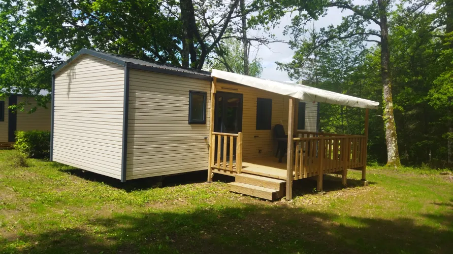 Camping Les Rives du lac Cantalès