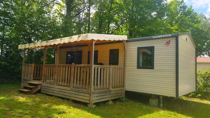 Camping Les Rives du lac Cantalès