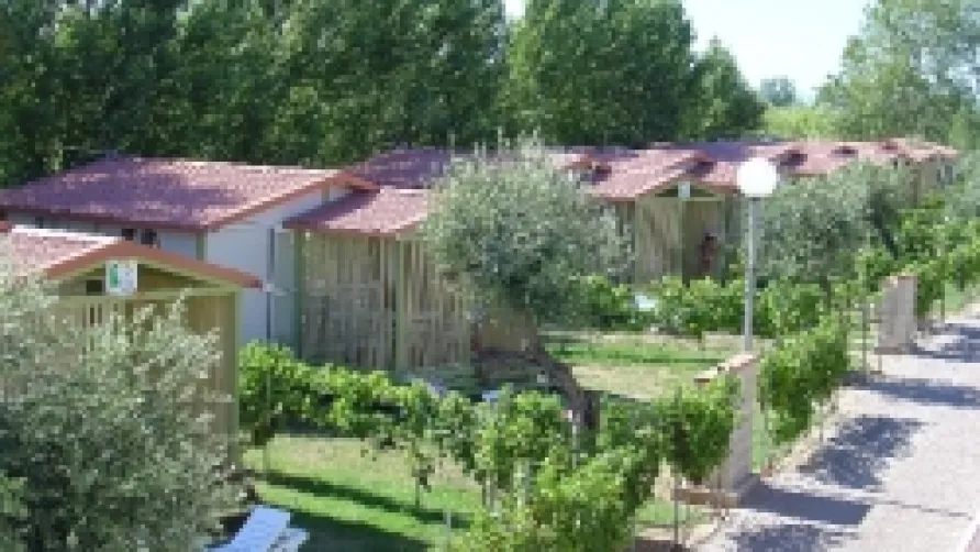 P.R.L Lodges Méditerranée (Ostalia)