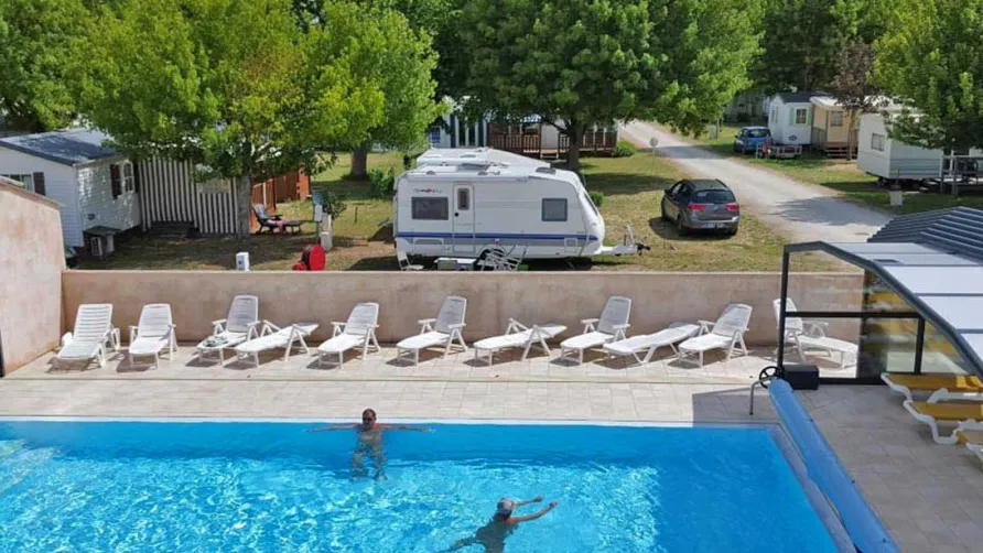 Camping Le Petit Dauphin