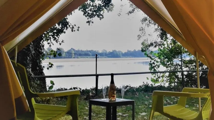 Camping Au Bord de Loire