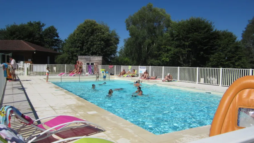 Camping Seasonova Lac de Bournazel