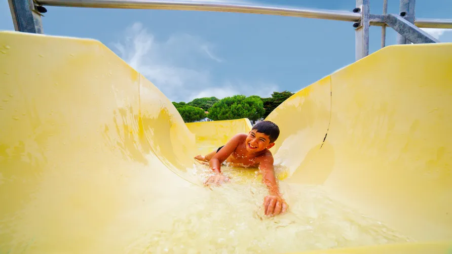 Camping APV La Parée du Jonc