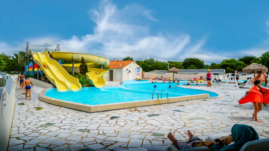 Camping APV La Parée du Jonc