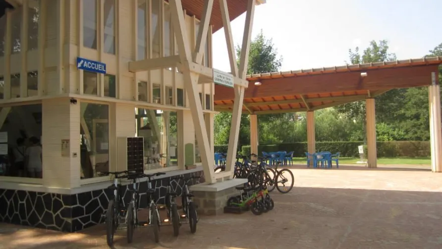 Camping ROC DE L'ARCHE