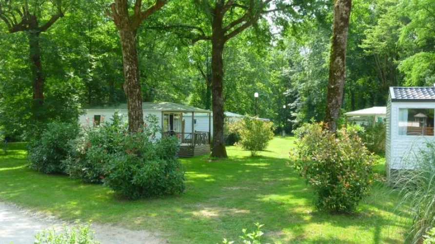 Huttopia Beaulieu sur Dordogne