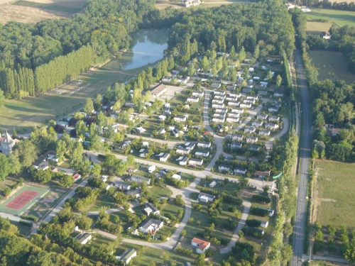 Camping Homair - Château de Fonrives