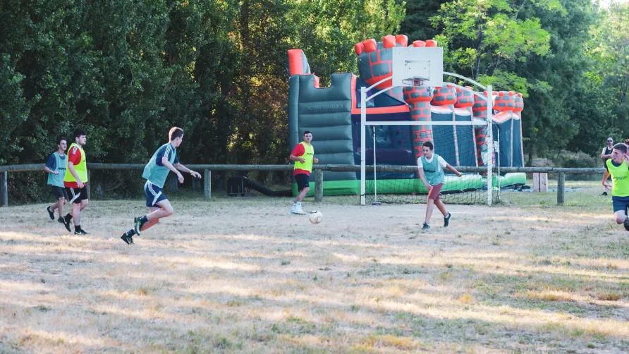 Camping Homair - Château de Fonrives