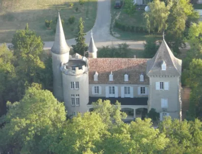 Camping Homair - Château de Fonrives