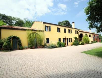 Agriturismo Alba