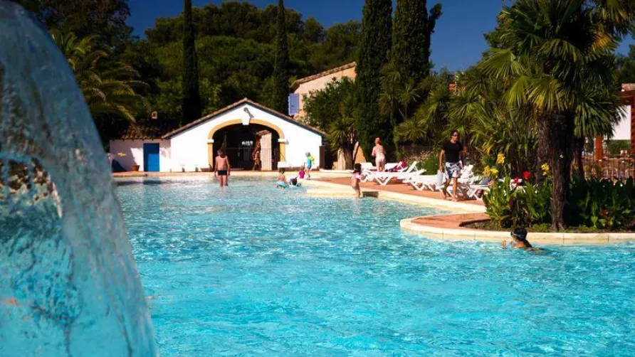 YELLOH! VILLAGE - LA PETITE CAMARGUE