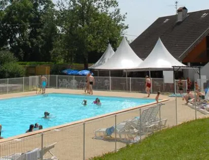 Huttopia Divonne Les Bains