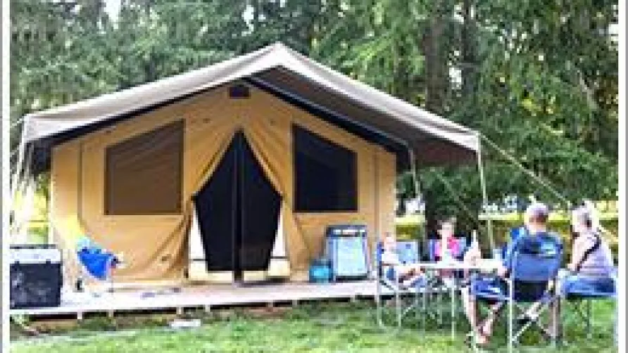 Huttopia Divonne Les Bains
