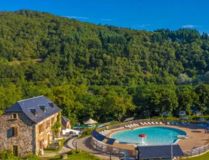 Camping Seasonova Les Rives d'Olt et Aubrac
