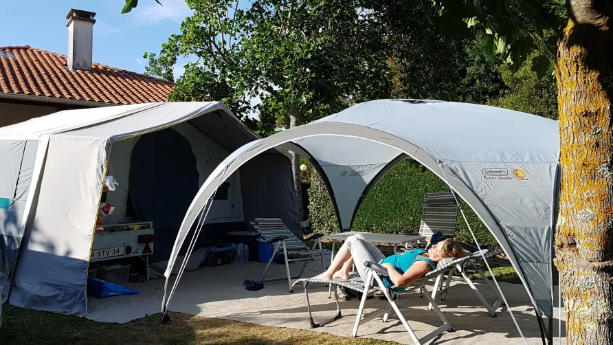 Camping UR-ONEA