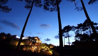 YELLOH! VILLAGE - LOUS SEURROTS*****