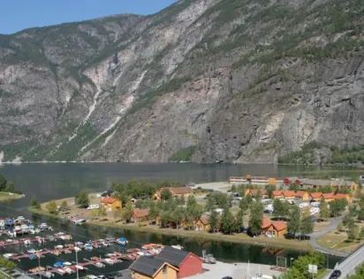 LÆRDAL FERIE- & FRITIDSPARK