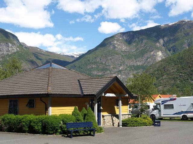 LÆRDAL FERIE- & FRITIDSPARK