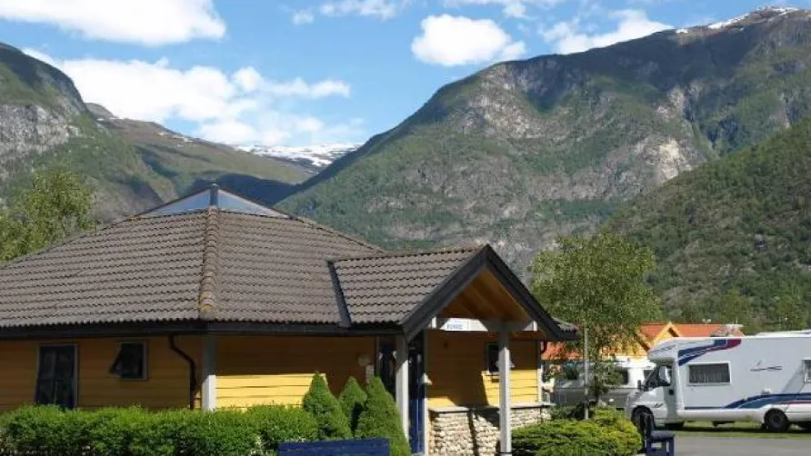LÆRDAL FERIE- & FRITIDSPARK