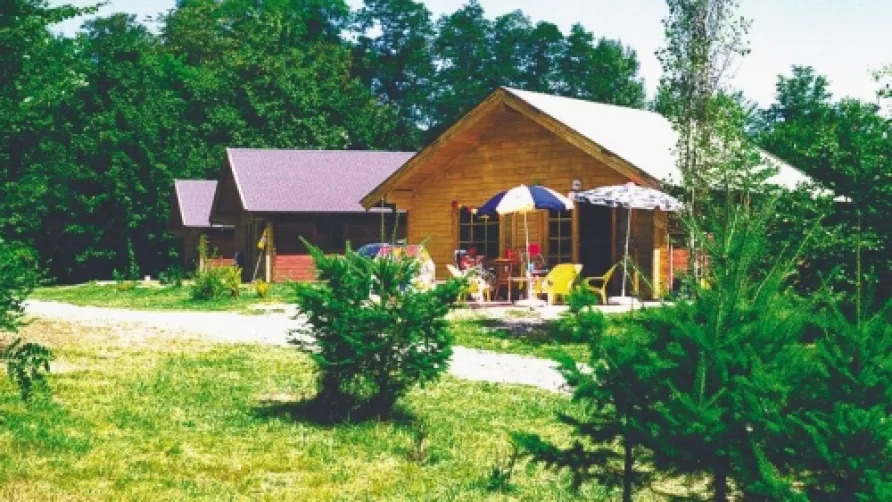 AIROTEL Camping CHÂTEAU DE CHIGY